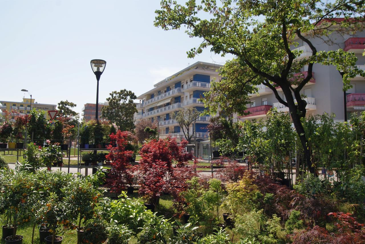 Appartamenti Residence Marcello-Piazza Torino-Lido Di Jesolo Exterior foto
